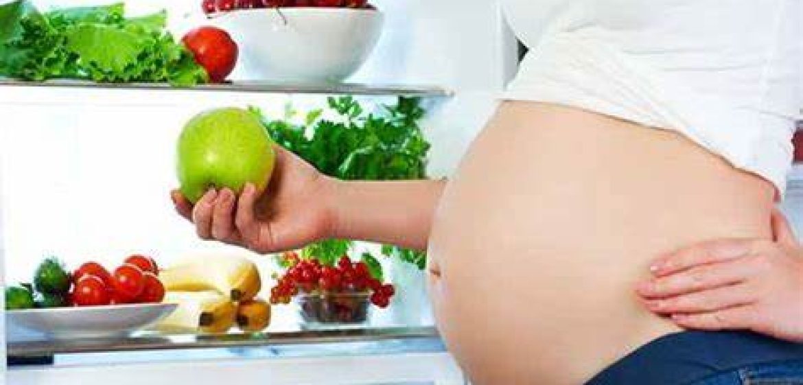 Gravidanza: 3 falsi miti sfatati dalla nutrizionista